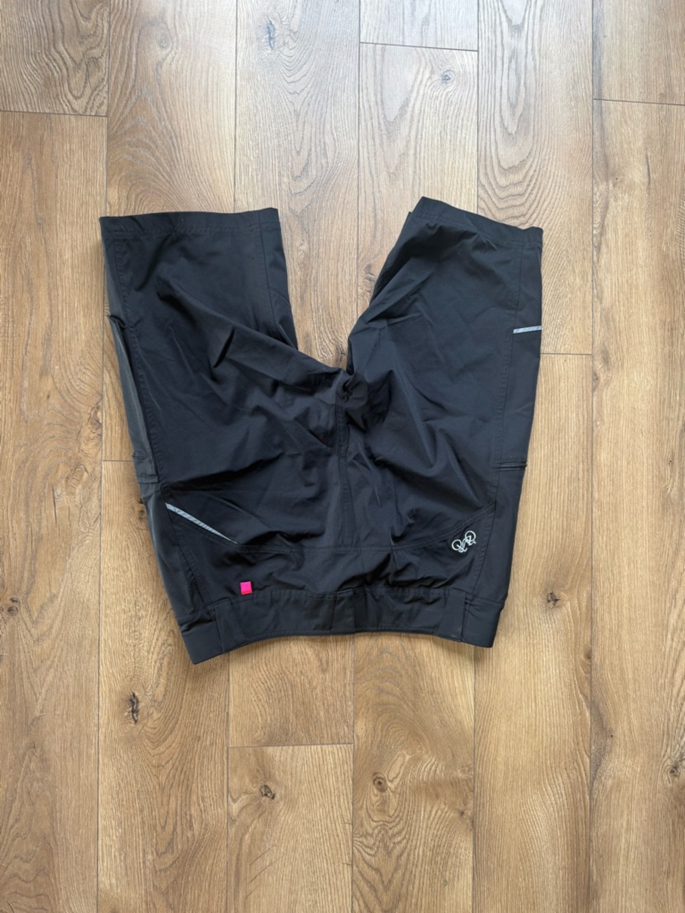 Woman’s Black Cycling Shorts - Picture 4 of 5
